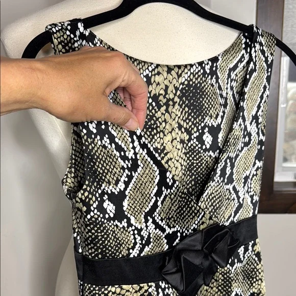 Karen Miller Snakeskin Print Sleeveless Dress Size 6 - Picture 7 of 14